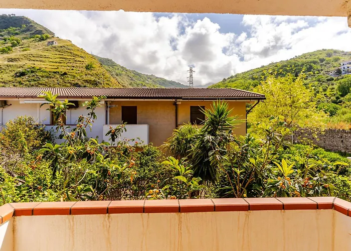 View, Terrace, Garden Apartman *